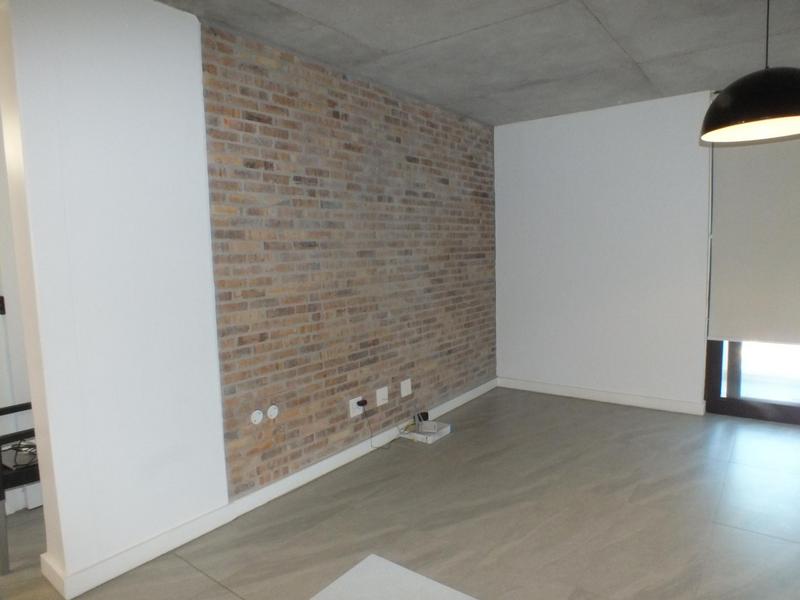 To Let 1 Bedroom Property for Rent in Devonbosch Precinct Western Cape